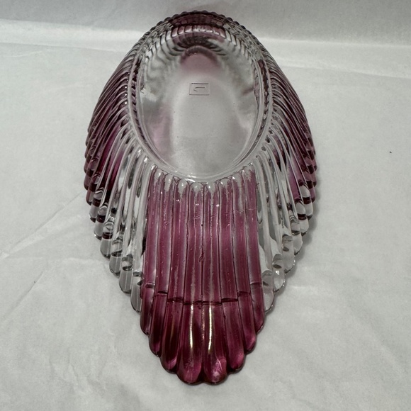 Jeanette Cut Glass Oval Ribbed Banana Split Candy/Relish Dish Cranberry/Clear - Picture 7 of 9